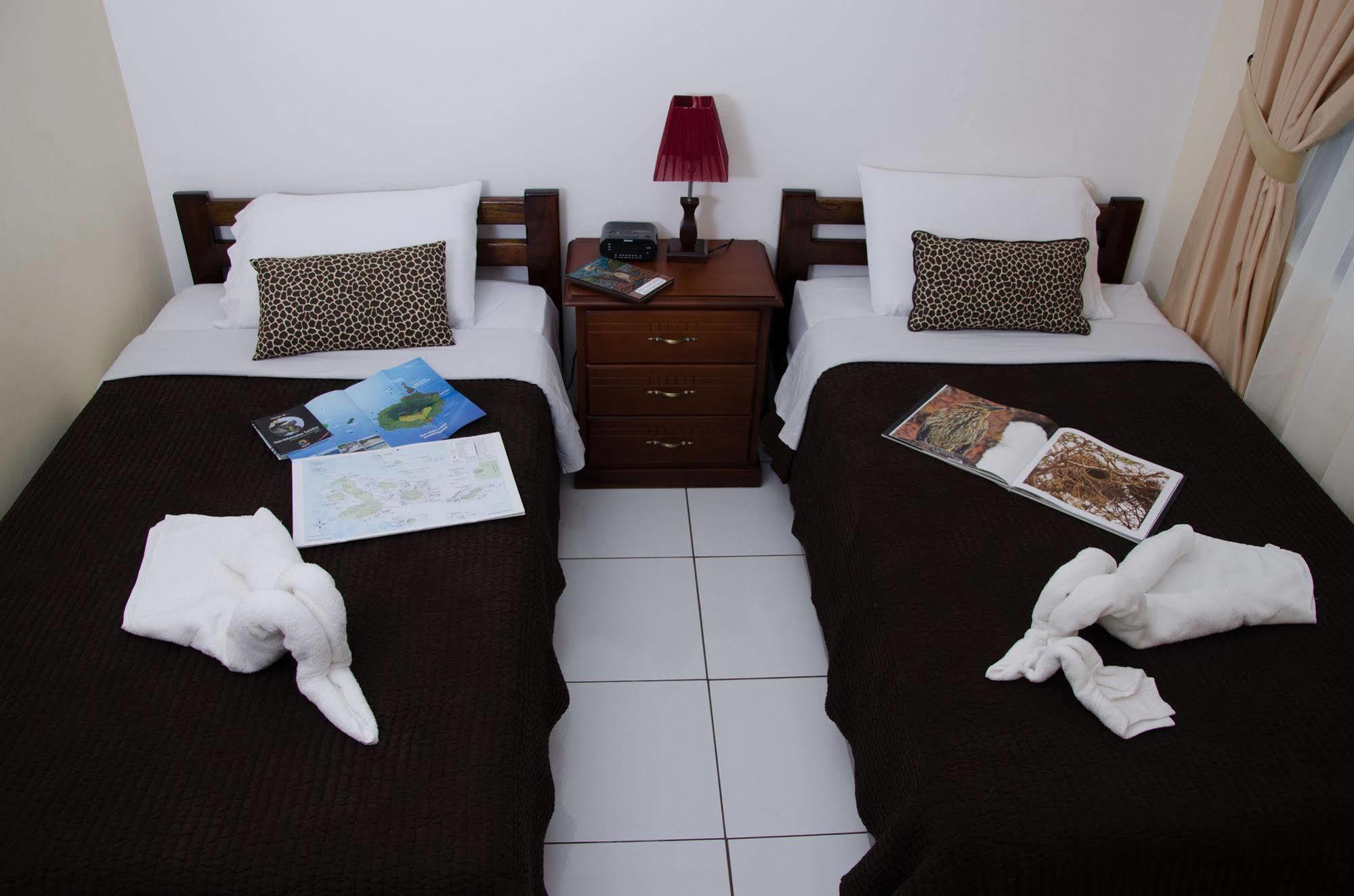 Hotel Palace Galapagos Puerto Ayora  Esterno foto